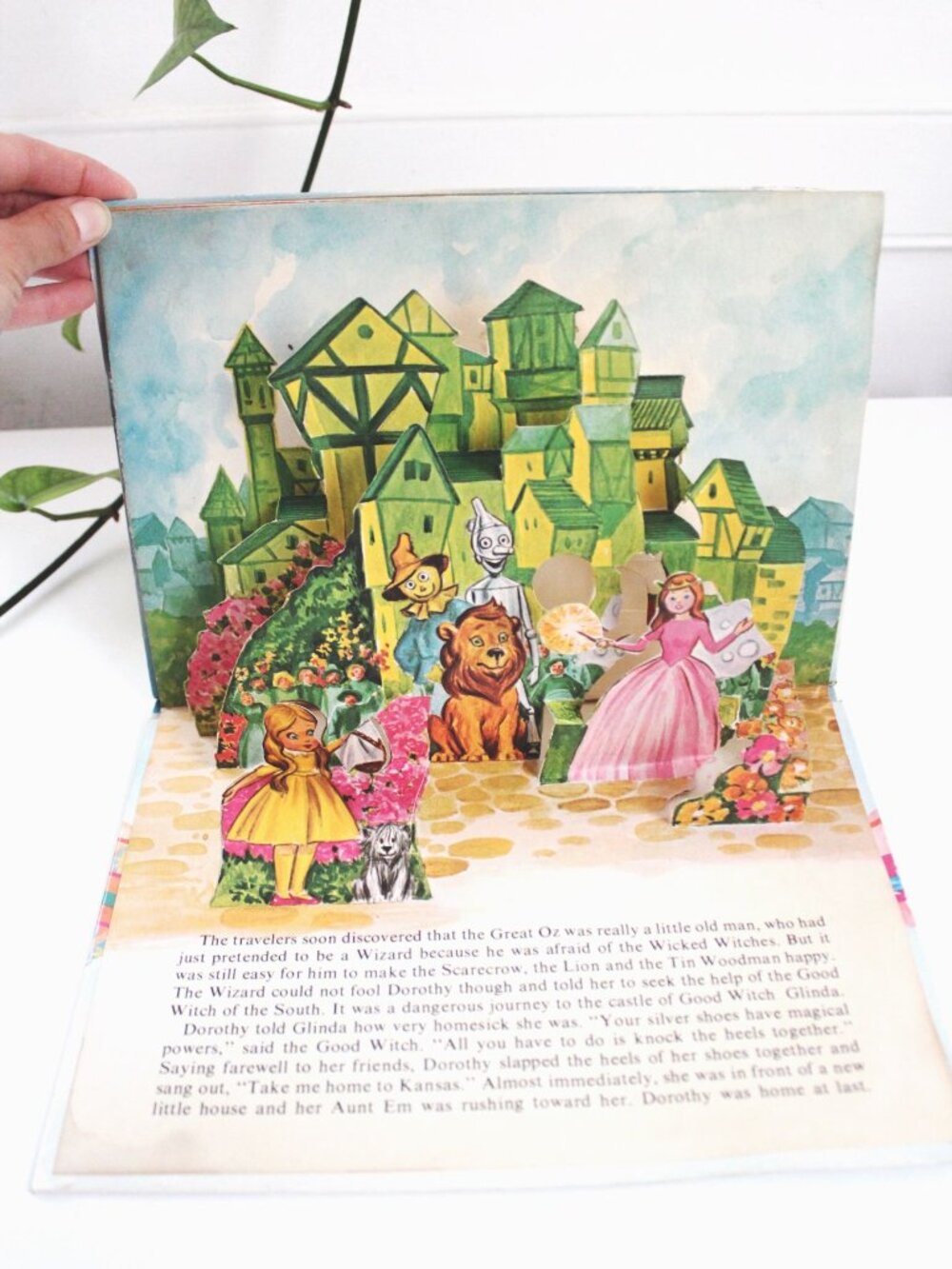 Wizard Of Oz Vintage Pop-Up Book 1970s Childrens Story Collectible - Picture 5 of 5